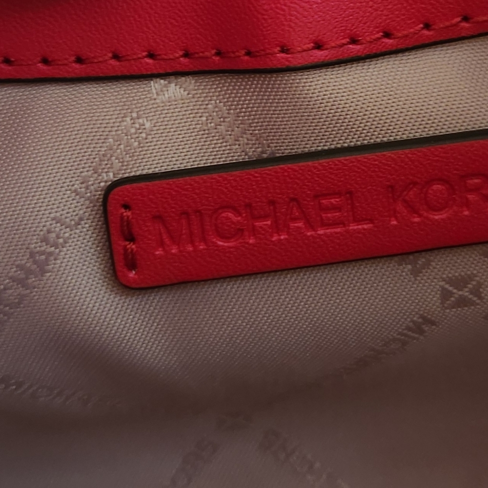 MICHAEL KORS Red LYRA Extra Small Crossbody Bag NWT - Picture 9 of 13